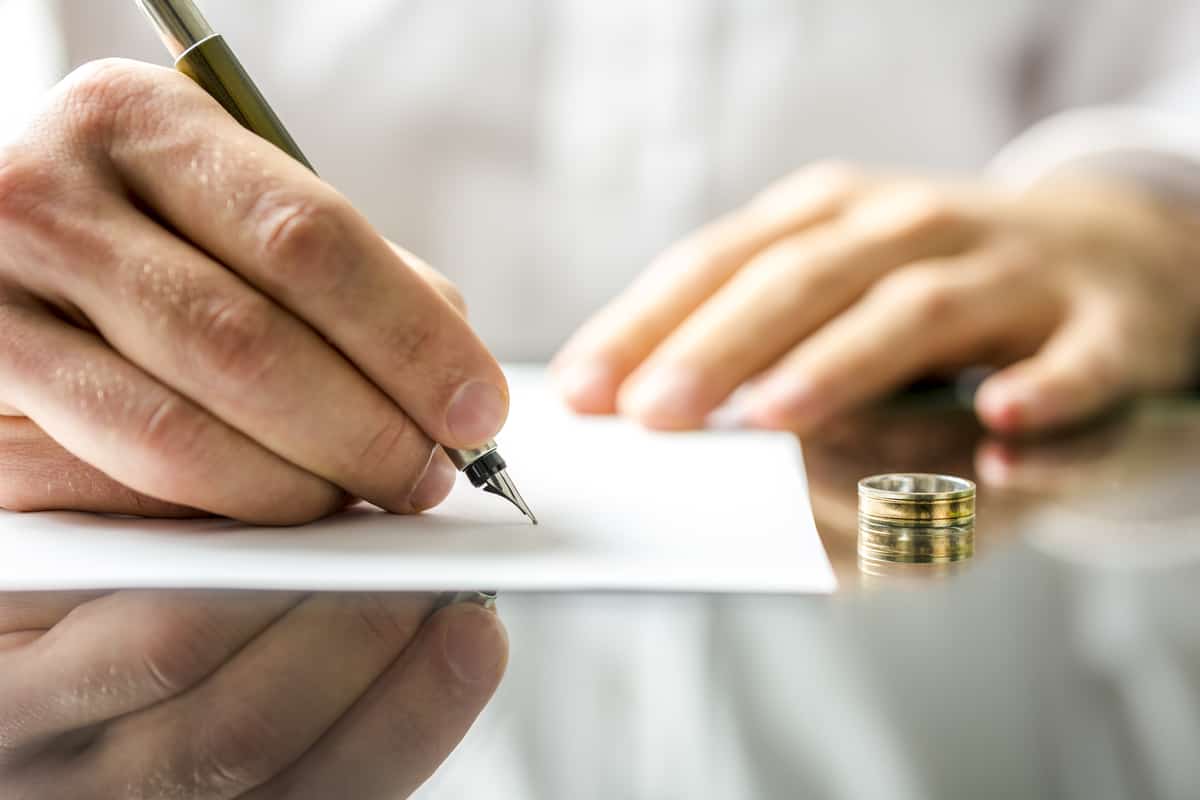 Long Term Marriage and Gray Divorce in Louisiana How a Lawyer Can Help